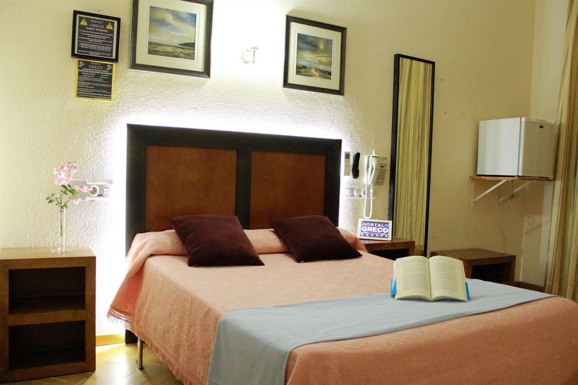 Hostal Greco Gran Via Madrid Exteriör bild