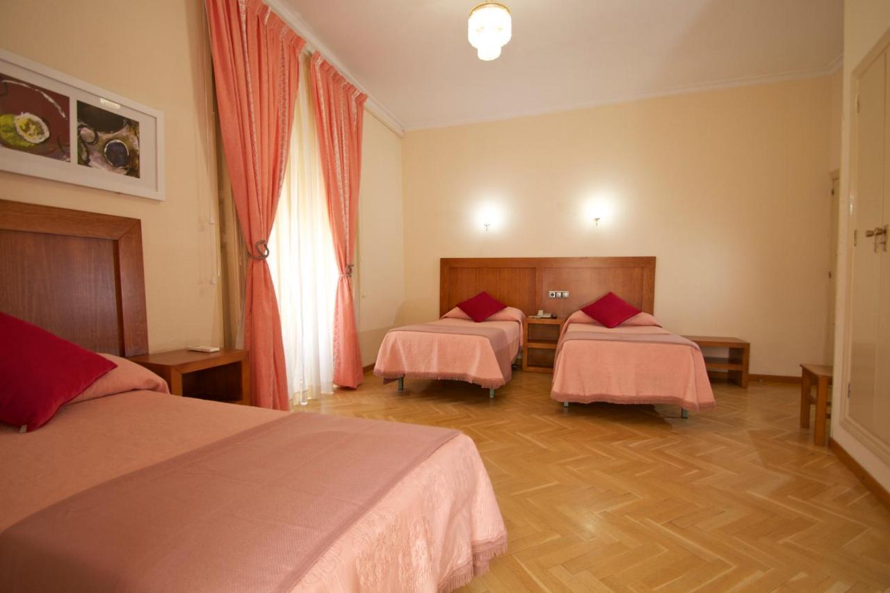 Hostal Greco Gran Via Madrid Exteriör bild